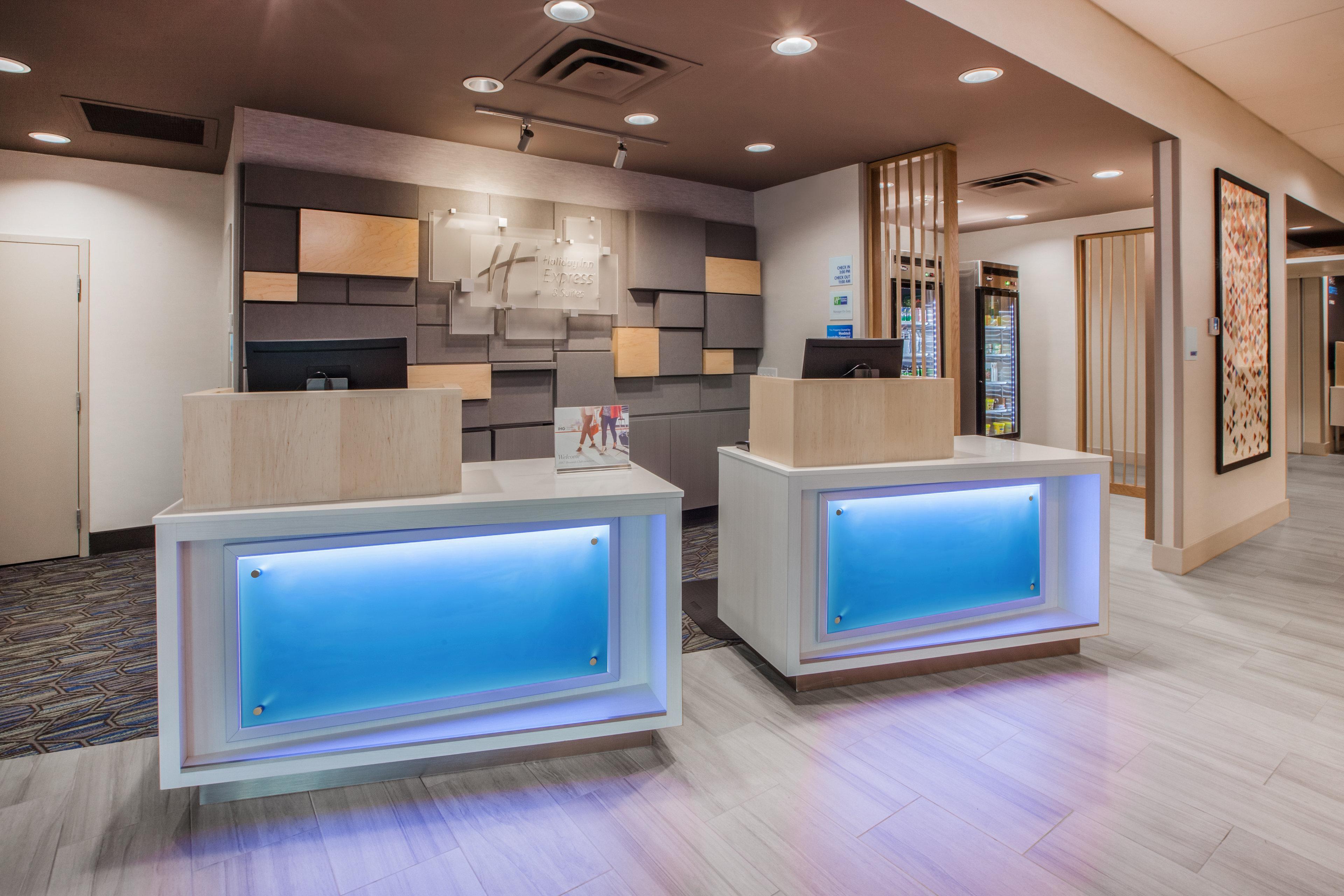 Holiday Inn Express & Suites - Forest Hill - Ft. Worth Se Экстерьер фото